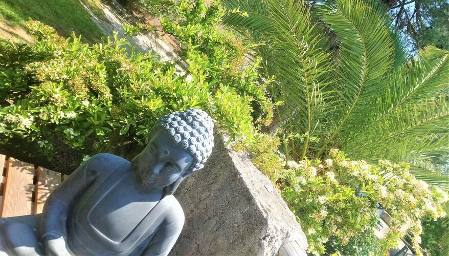 l'hôtel Les Jardins de Bormes vous propose des massages dans son espace zen